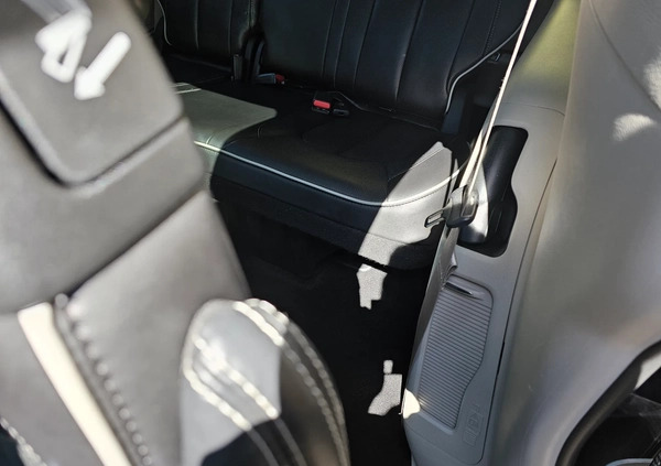 Chrysler Pacifica cena 240957 przebieg: 23283, rok produkcji 2022 z Sompolno małe 436